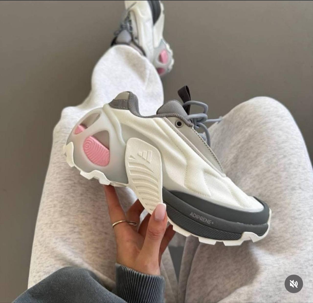 Women’s Adidas Edge Runner