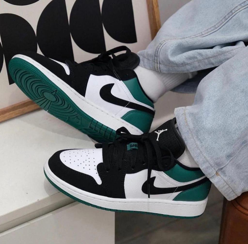 Jordan 1 Low
