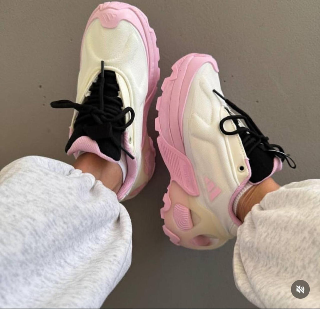 Women’s Adidas Edge Runner