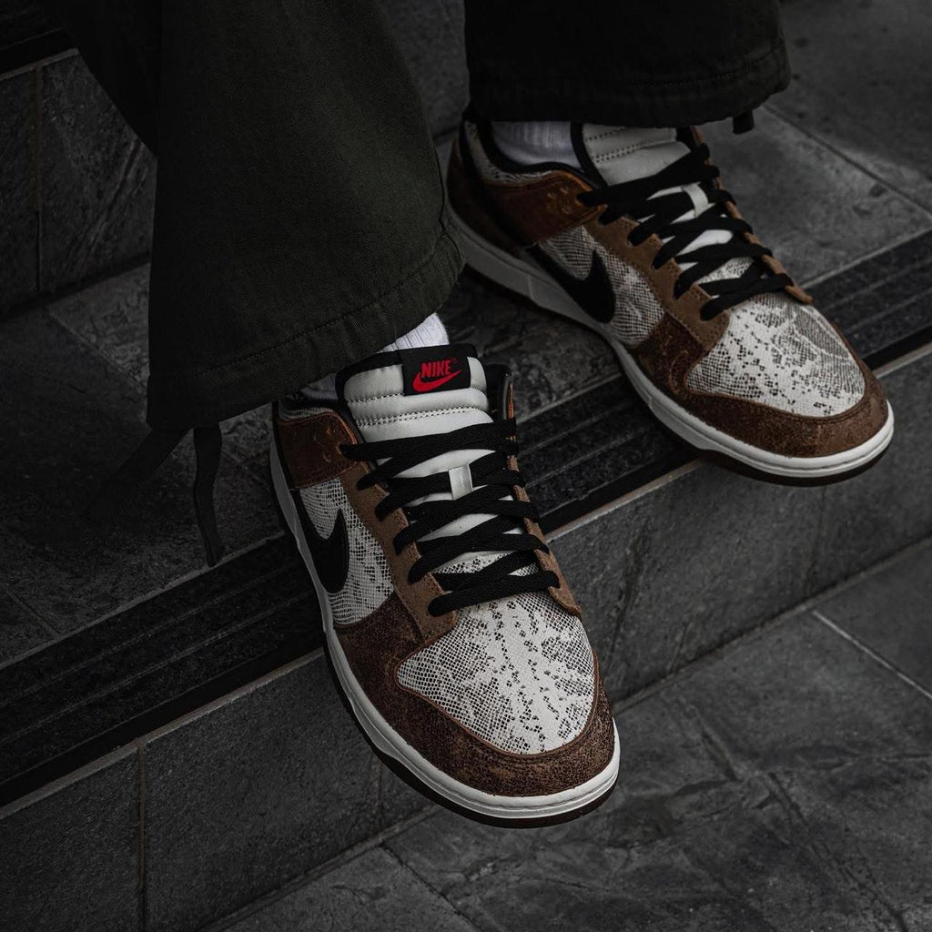 Nike Dunk Low Premium